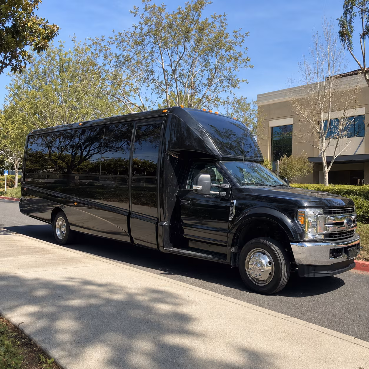hit every photo stop in your honolulu party bus before the dance