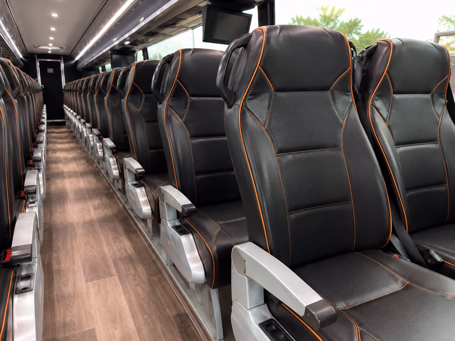 honolulu airport shuttle bus rentals for private groups