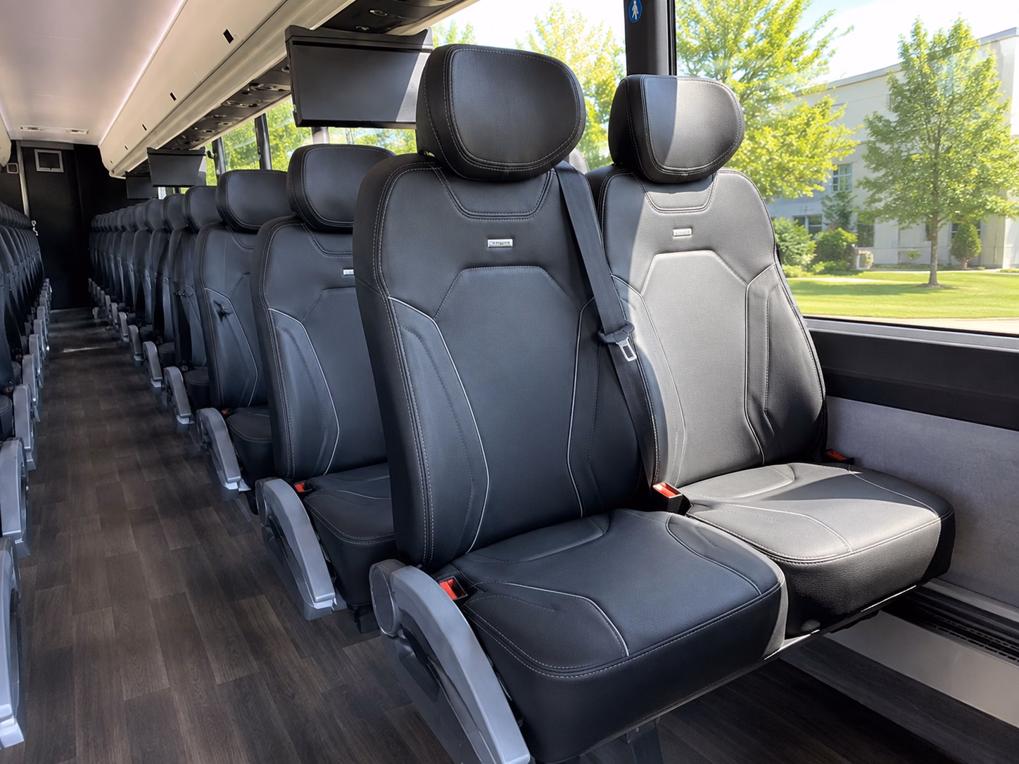 honolulu airport shuttles for military and government travel