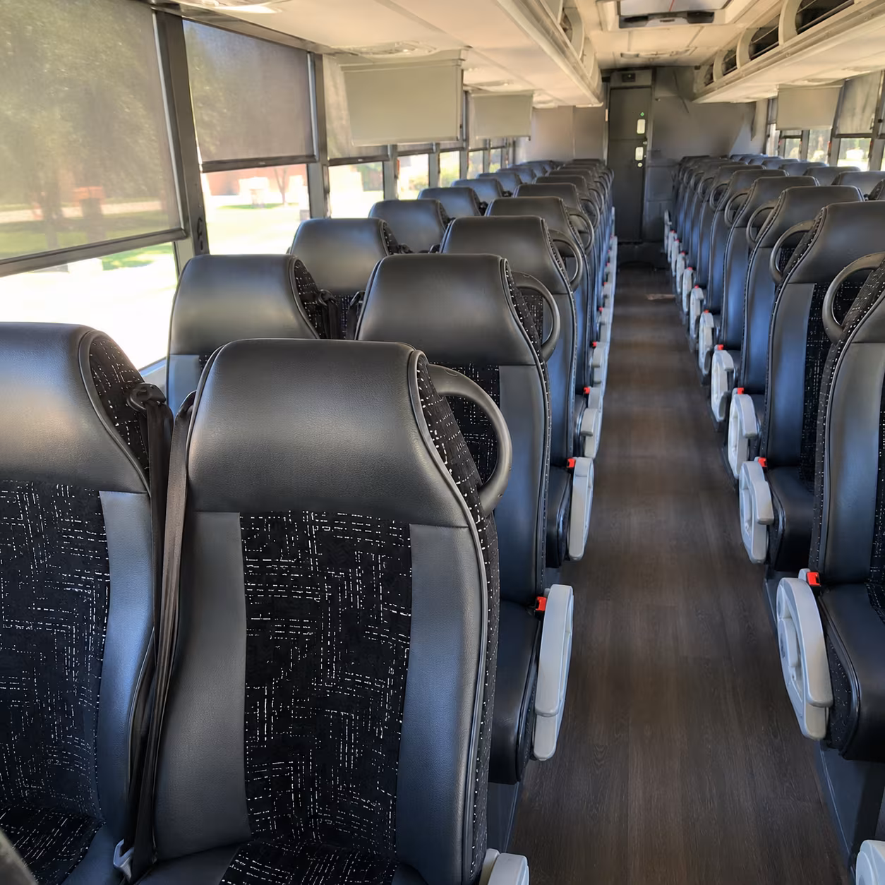 honolulu charter bus services interior