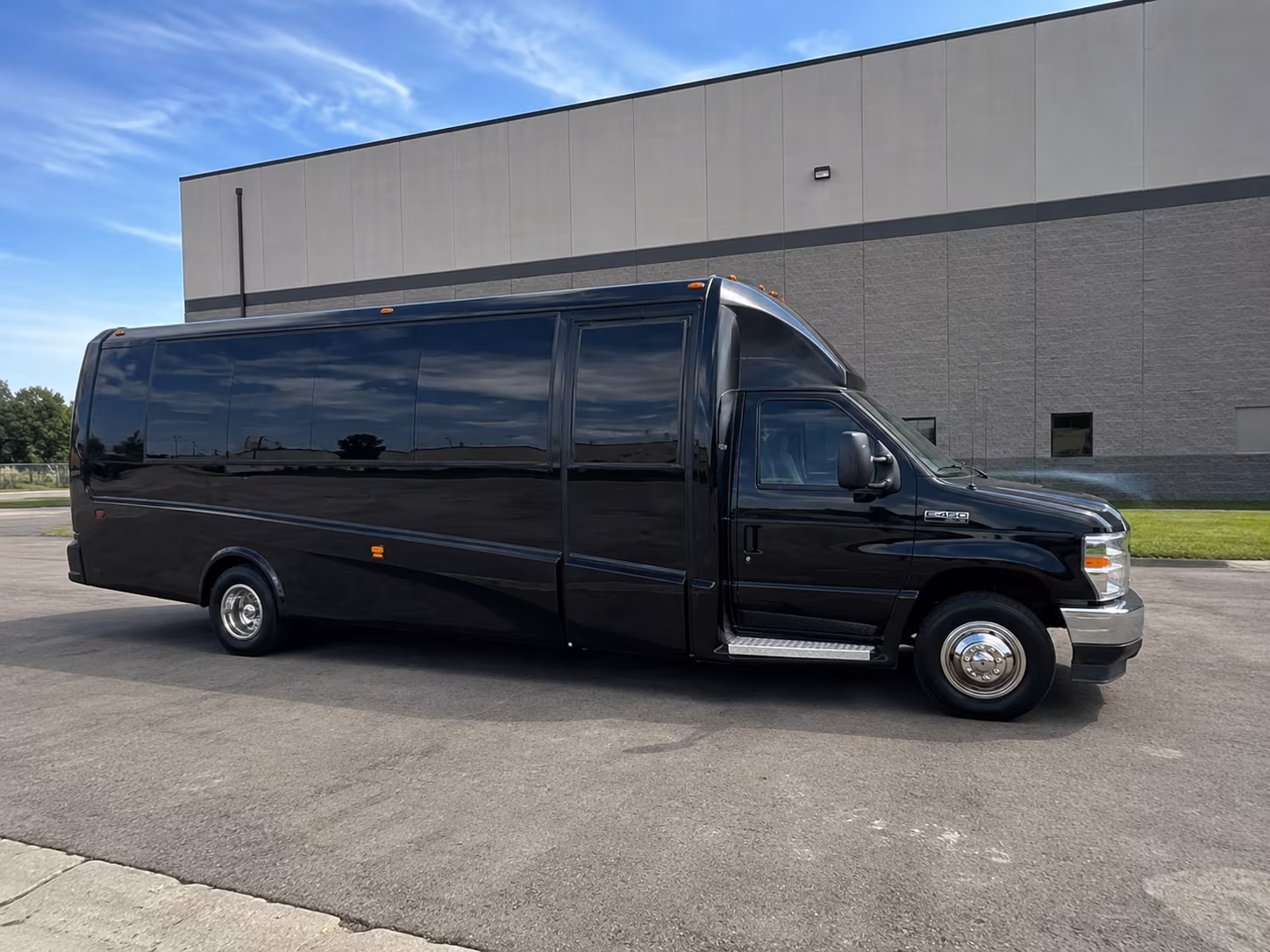 honolulu family reunion and vacation bus rentals