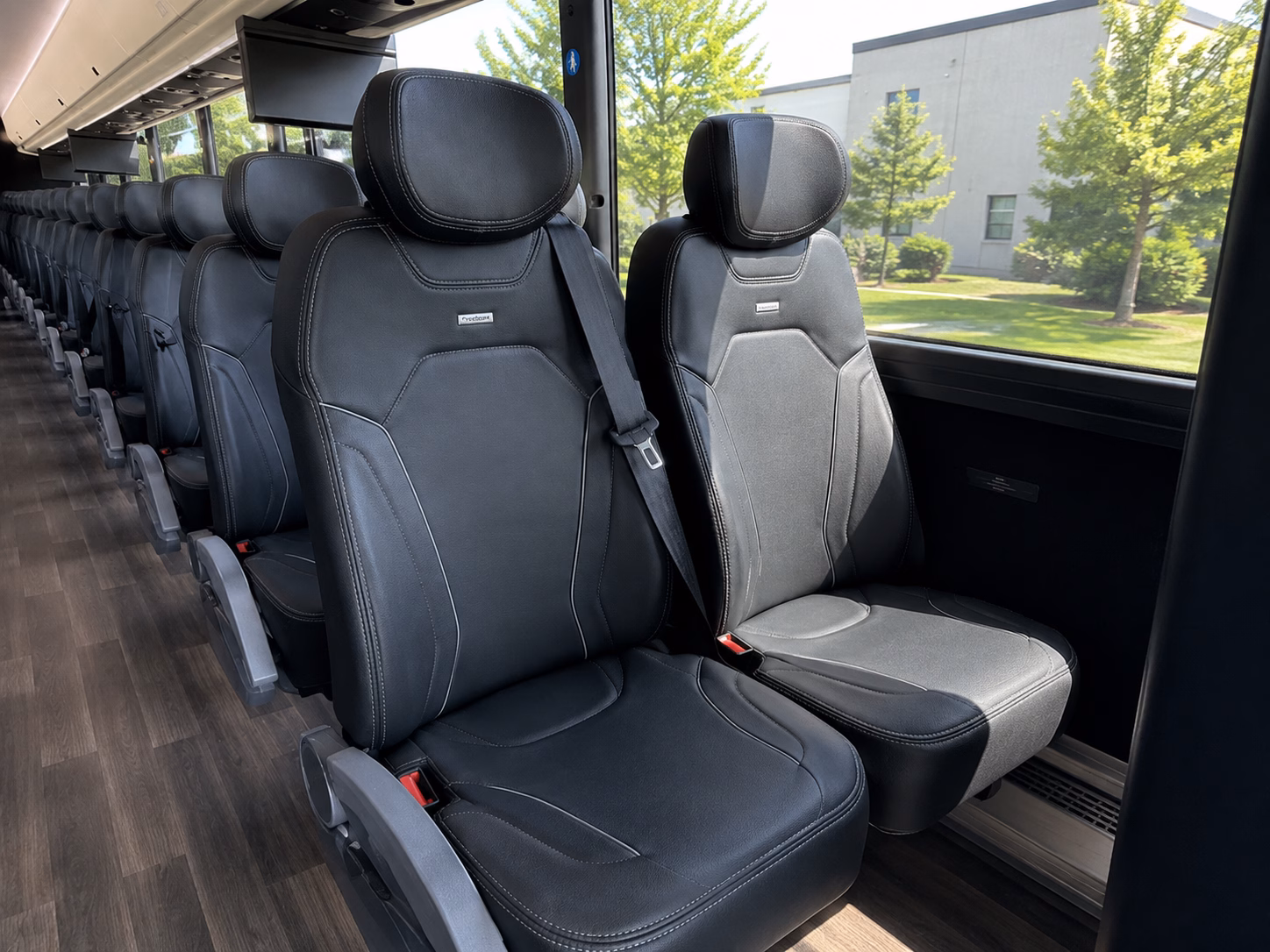 hotel shuttles for conferences and business travel
